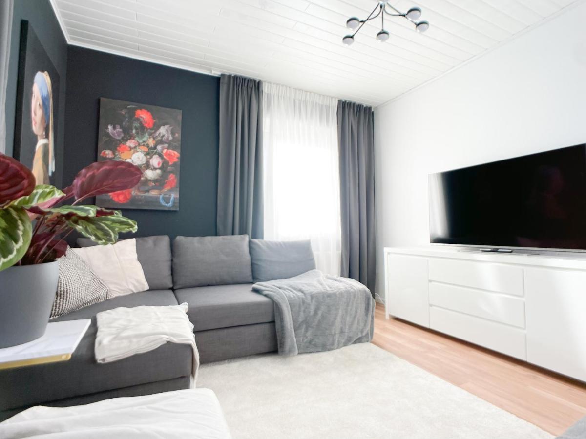 M-Style 01 Apartment Mit Terrasse Und Gasgrill, 24H Self-Check-In, Free Parking, Netflix Nuremberg Exterior photo